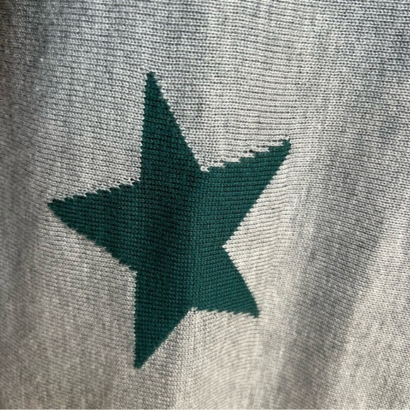 Rachel Zoe Crew Neck Pullover Sweater Sz M Star Stars Rainbow Gray Lightweight - Picture 4 of 9